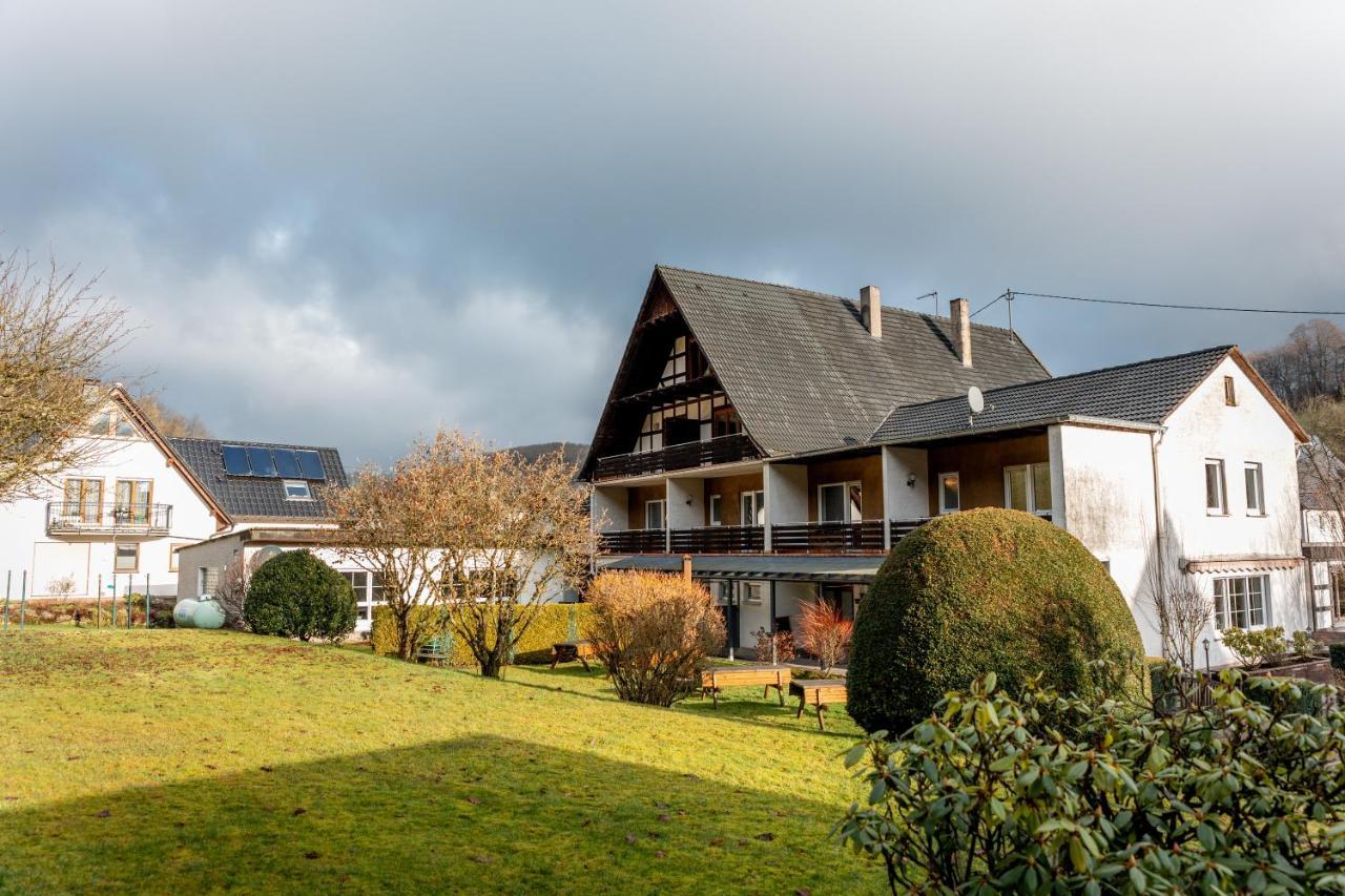 Hotel Tiefenhagen Sauerland Ленещат Екстериор снимка