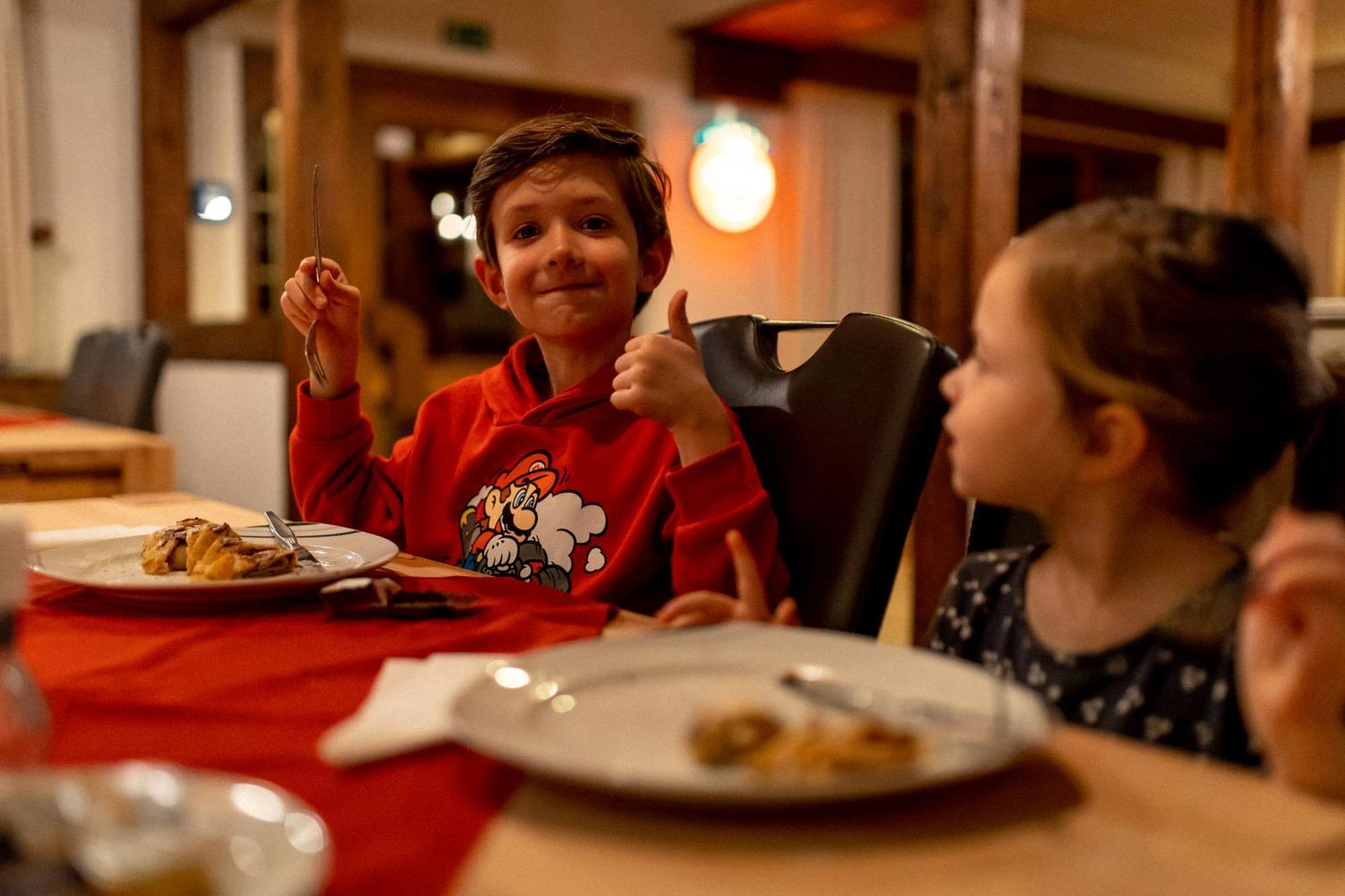 Hotel Tiefenhagen Sauerland Ленещат Екстериор снимка