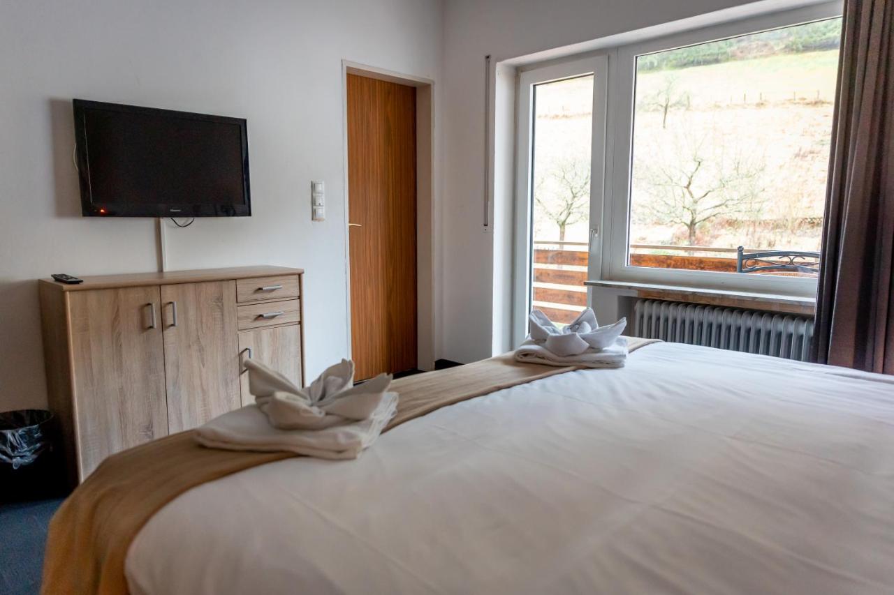 Hotel Tiefenhagen Sauerland Ленещат Екстериор снимка