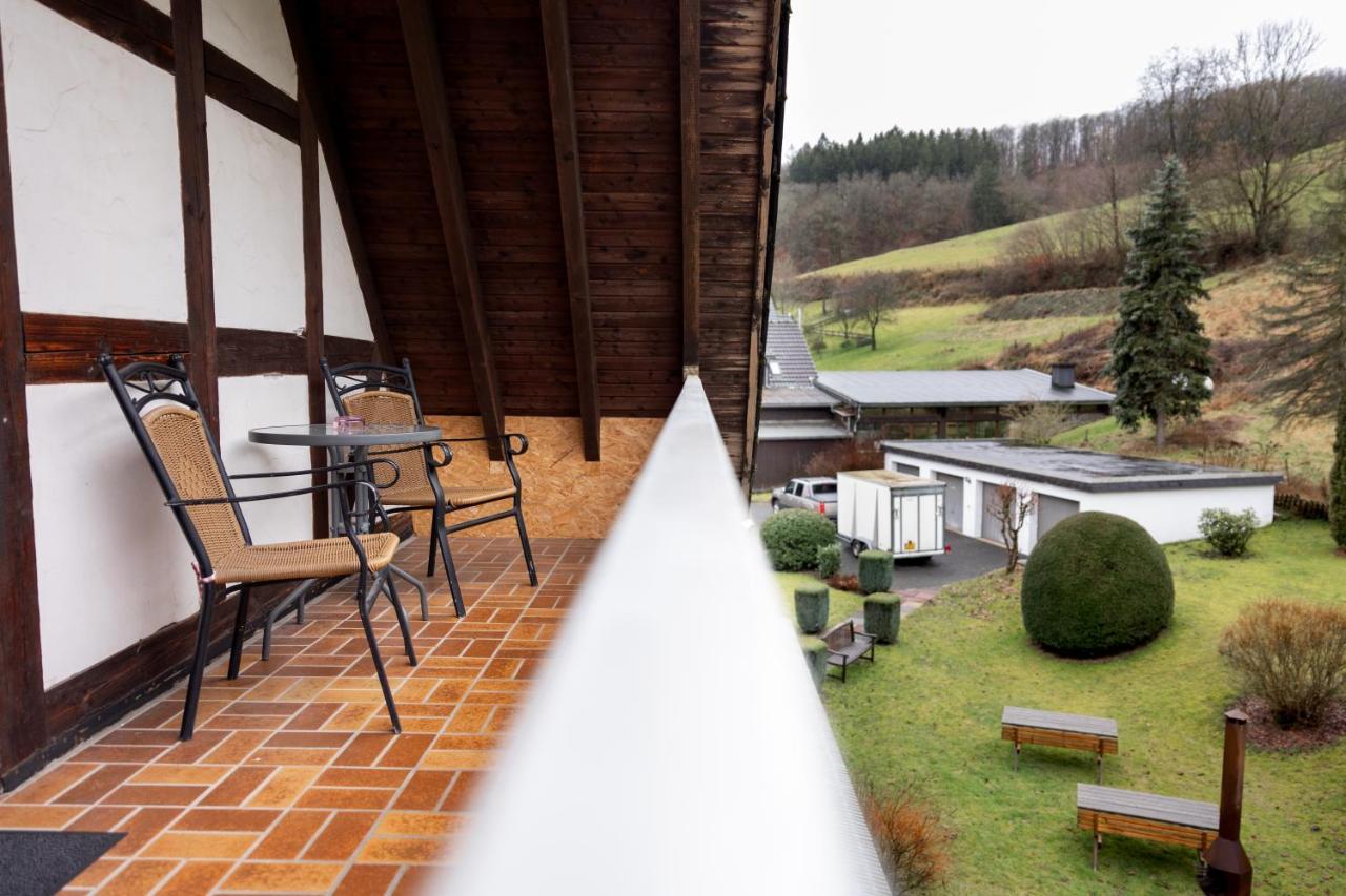 Hotel Tiefenhagen Sauerland Ленещат Екстериор снимка