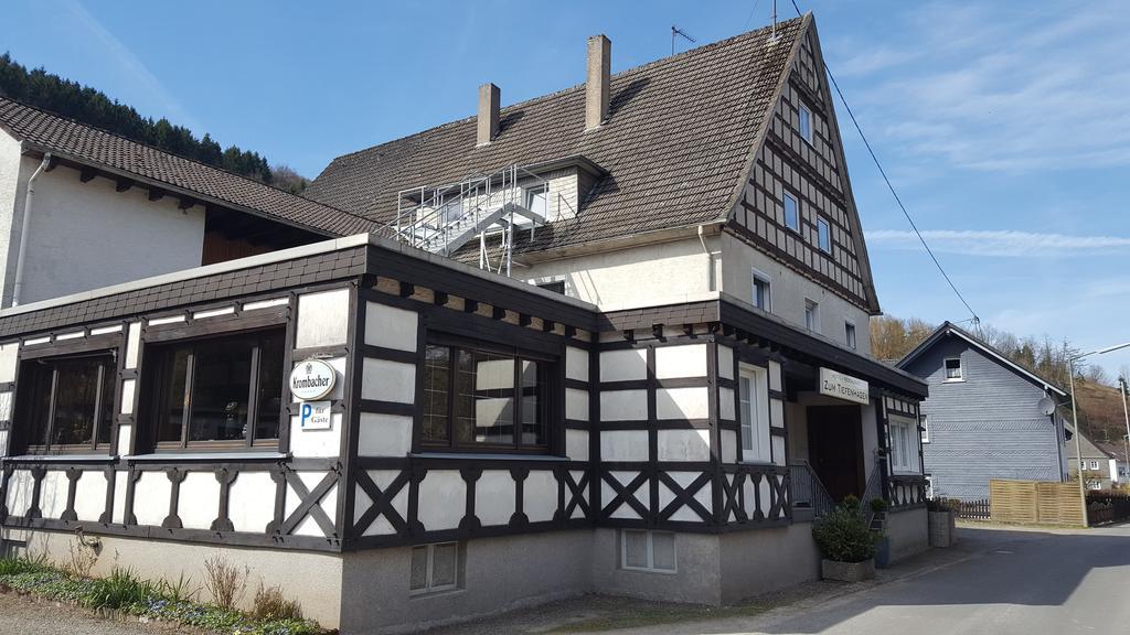 Hotel Tiefenhagen Sauerland Ленещат Екстериор снимка